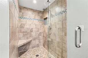10719 Cherokee Dr, Saint Petersburg, FL 33708 - Photo 28