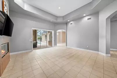 18823 Wimbledon Circle, Lutz, FL 33558 - Photo 12