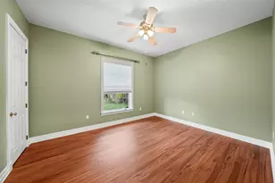 18823 Wimbledon Cir, Lutz, FL 33558 - Photo 24