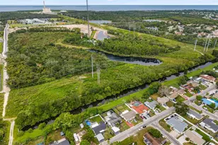 1539 Dartmouth Dr, Holiday, FL 34691 - Photo 4