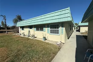 101 Cambridge Trail, Sun City Center, FL 33573 - Photo 4