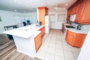 301 41st Ave, Saint Pete Beach, FL 33706 - Photo 14