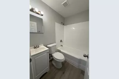 2410 18th Avenue S, Saint Petersburg, FL 33712 - Photo 12