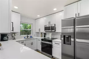 3050 Meadow Lake Ave, Largo, FL 33771 - Photo 2