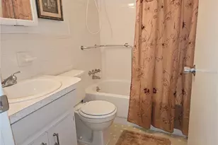 2426 Persian Dr, Clearwater, FL 33763 - Photo 26