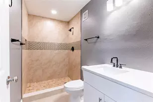 2017 Oceanview Pl, Tampa, FL 33605 - Photo 10