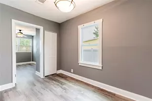 2017 Oceanview Pl, Tampa, FL 33605 - Photo 4