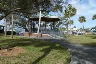 885 Beltrees St, Dunedin, FL 34698 - Photo 14
