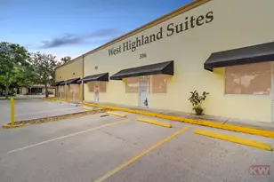 324 W Highland Dr, Lakeland, FL 33813 - Photo 1