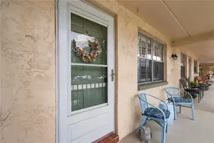 11620 Park Blvd, Seminole, FL 33772 - Photo 2