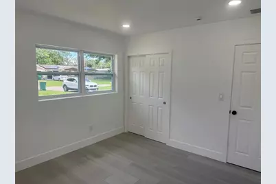 2148 Catalina Drive N, Clearwater, FL 33763 - Photo 10