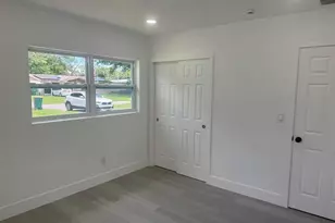 2148 Catalina Dr N, Clearwater, FL 33763 - Photo 10