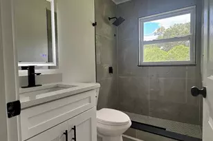 2148 Catalina Dr N, Clearwater, FL 33763 - Photo 8