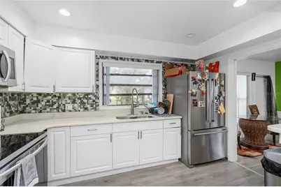 2701 17th Street S, Saint Petersburg, FL 33712 - Photo 30
