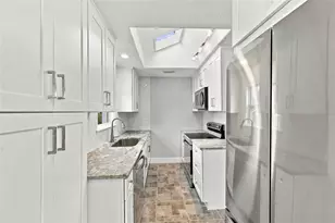 3631 N 4th Ave N, Saint Petersburg, FL 33713 - Photo 18