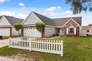 1126 Woodflower Way, Clermont, FL 34714 - Photo 2