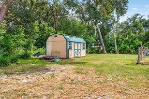 39607 Louise Dr, Zephyrhills, FL 33540 - Photo 50