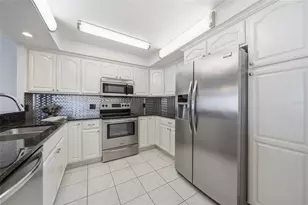 830 S Gulfview Blvd, Clearwater Beach, FL 33767 - Photo 14