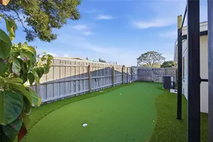 4681 55th Ave N, Saint Petersburg, FL 33714 - Photo 32