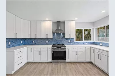 529 80th Avenue, Saint Pete Beach, FL 33706 - Photo 10
