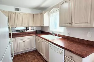 11201 80th Ave, Seminole, FL 33772 - Photo 16