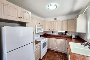 11201 80th Ave, Seminole, FL 33772 - Photo 2