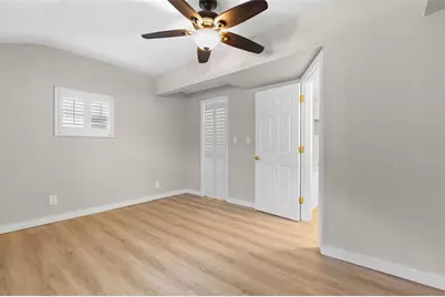123 N Safford Avenue, Tarpon Springs, FL 34689 - Photo 32