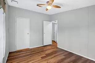 7305 Timber Crest Ln, Zephyrhills, FL 33540 - Photo 24