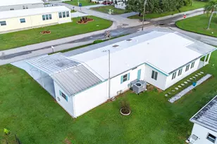 5352 Plant St, Zephyrhills, FL 33542 - Photo 10