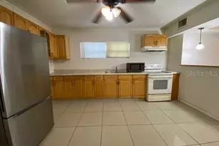 4710 13th Ave S, Saint Petersburg, FL 33711 - Photo 4