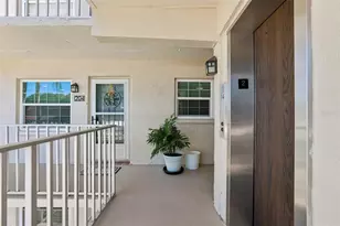 938 Virginia St, Dunedin, FL 34698 - Photo 2