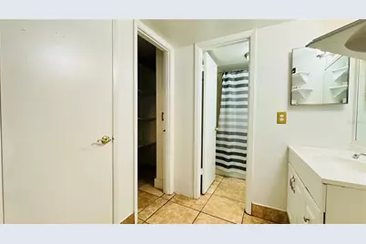4368 Aqua Vista Drive #8D, Orlando, FL 32839 - Photo 14