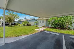 1814 Fox Hunt Dr, Sun City Center, FL 33573 - Photo 14