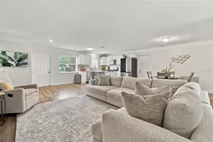 5915 35th Ave N, Saint Petersburg, FL 33710 - Photo 12