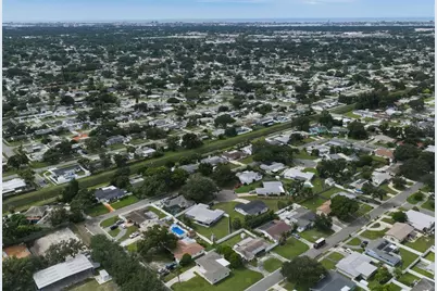 5915 35th Avenue N, Saint Petersburg, FL 33710 - Photo 72