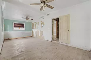 10925 N Florence Ave, Tampa, FL 33612 - Photo 12