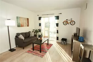 10200 Gandy Blvd N, Saint Petersburg, FL 33702 - Photo 1