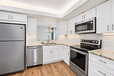 690 Island Way #606, Clearwater, FL 33767 - Photo 2