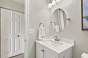 405 Madeira Cir, Tierra Verde, FL 33715 - Photo 24