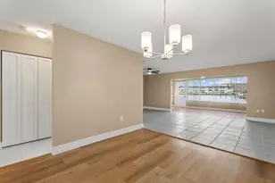 5925 Shore Blvd S, Gulfport, FL 33707 - Photo 16