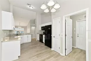 8608 Buttonbush Ct, Tampa, FL 33647 - Photo 16