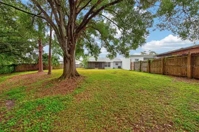 1219 Mohrlake Drive, Brandon, FL 33511 - Photo 40