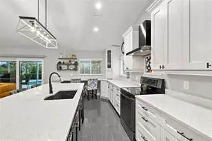 10810 Sailbrooke Dr, Riverview, FL 33579 - Photo 16
