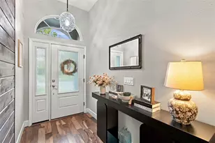 10810 Sailbrooke Dr, Riverview, FL 33579 - Photo 8