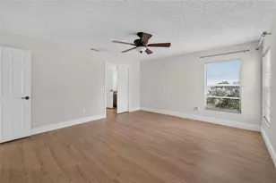 12301 Pathway Ct, Riverview, FL 33569 - Photo 32