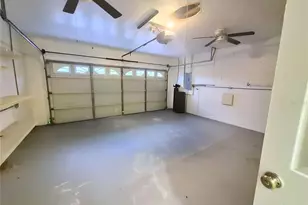 902 Greenbelt Cir, Brandon, FL 33510 - Photo 22