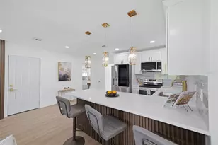 1300 S Hillcrest Ave, Clearwater, FL 33756 - Photo 14