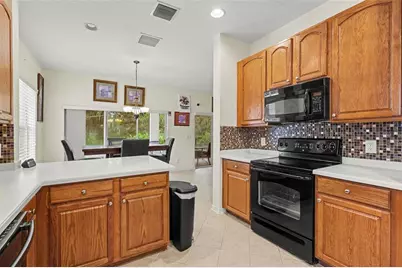 10710 Shady Preserve Dr, Riverview, FL 33579 - Photo 10