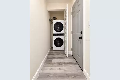 1843 Quincy Street S, Saint Petersburg, FL 33711 - Photo 24