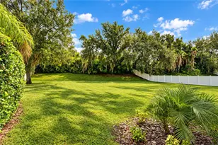 5104 Whispering Leaf Trail, Valrico, FL 33596 - Photo 38